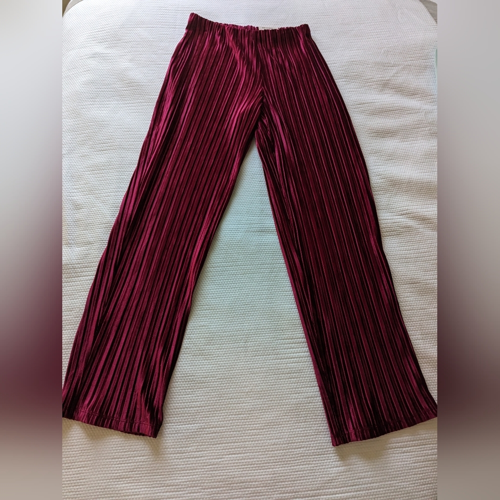 Alfani Burgundy Pleated Wide Leg Pants